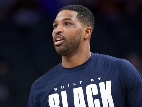 湖人詹姆斯关键三分锁定胜利（詹姆斯命中致胜三分，湖人锁定胜局）