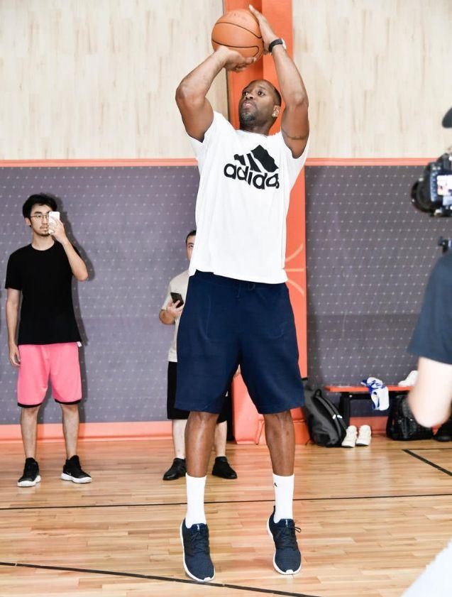 绿帽：格拉斯纳获得利物浦高层认可，已成替代斯洛特最大热门（格拉斯纳获利物浦高层认可，成取代斯洛特的最热门人选）