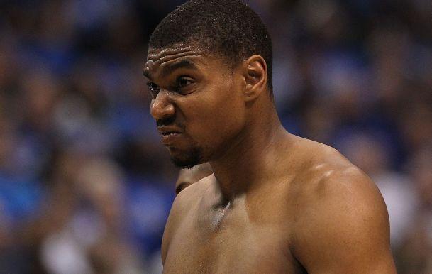 亨里希斯：基米希常会来问候受伤的我；想以主力身份踢世界杯（亨里希斯：基米希经常关心我的伤情，盼以主力征战世界杯）